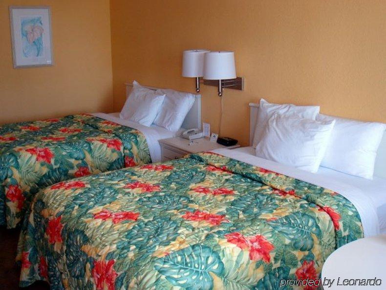 Tropical Inn Palm Bay Room photo